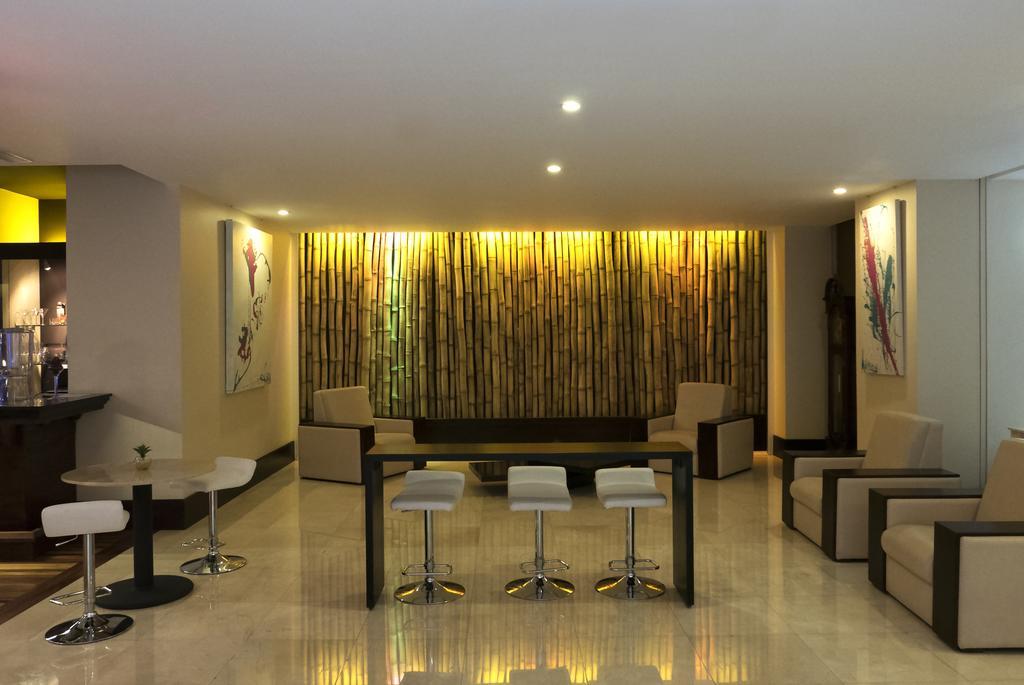 Torres Del Lago Suites And Apartments Сан Хосе Екстериор снимка