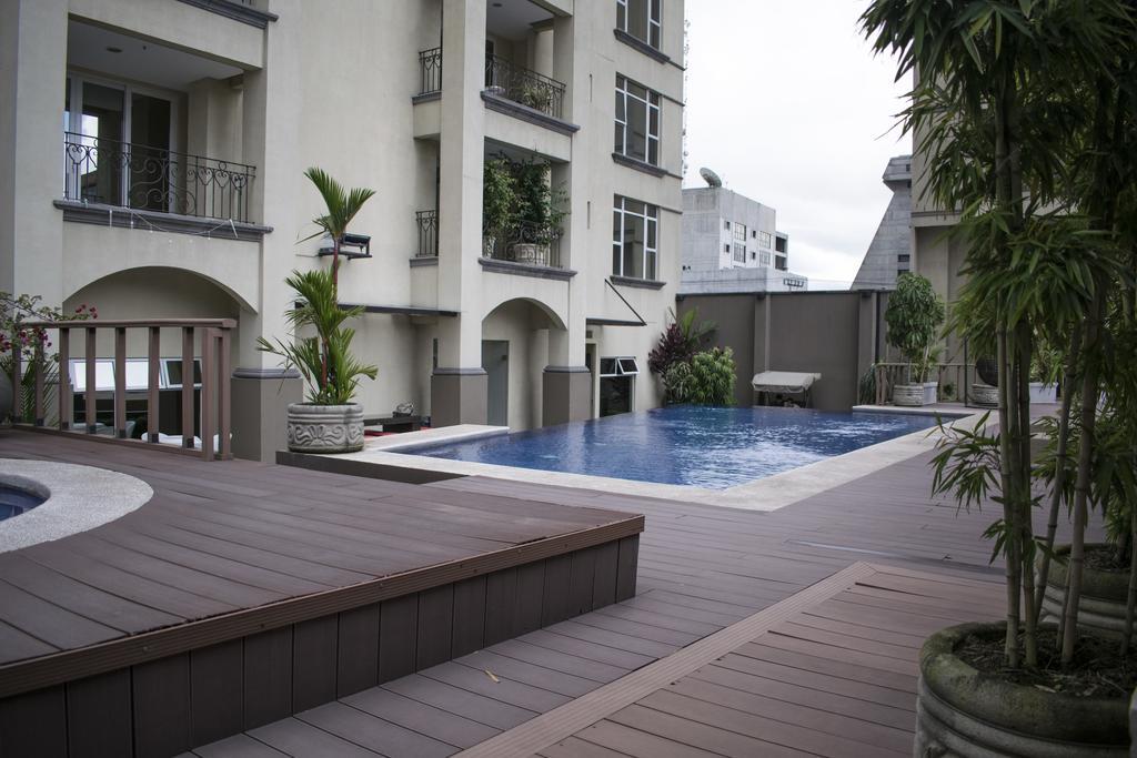 Torres Del Lago Suites And Apartments Сан Хосе Екстериор снимка